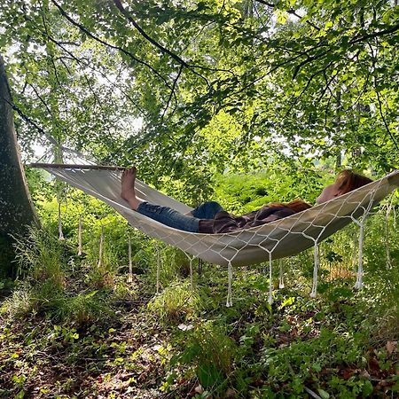 Naturnaera Fritidsboende, Tomtebo - Yintorp Arkelstorp Bagian luar foto